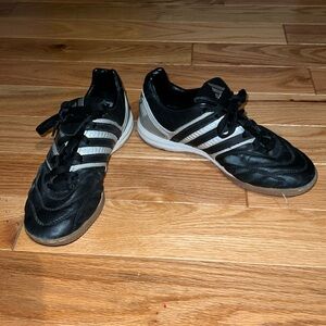 Women’s indoor soccer sneakers silver and black adidas size 6.5